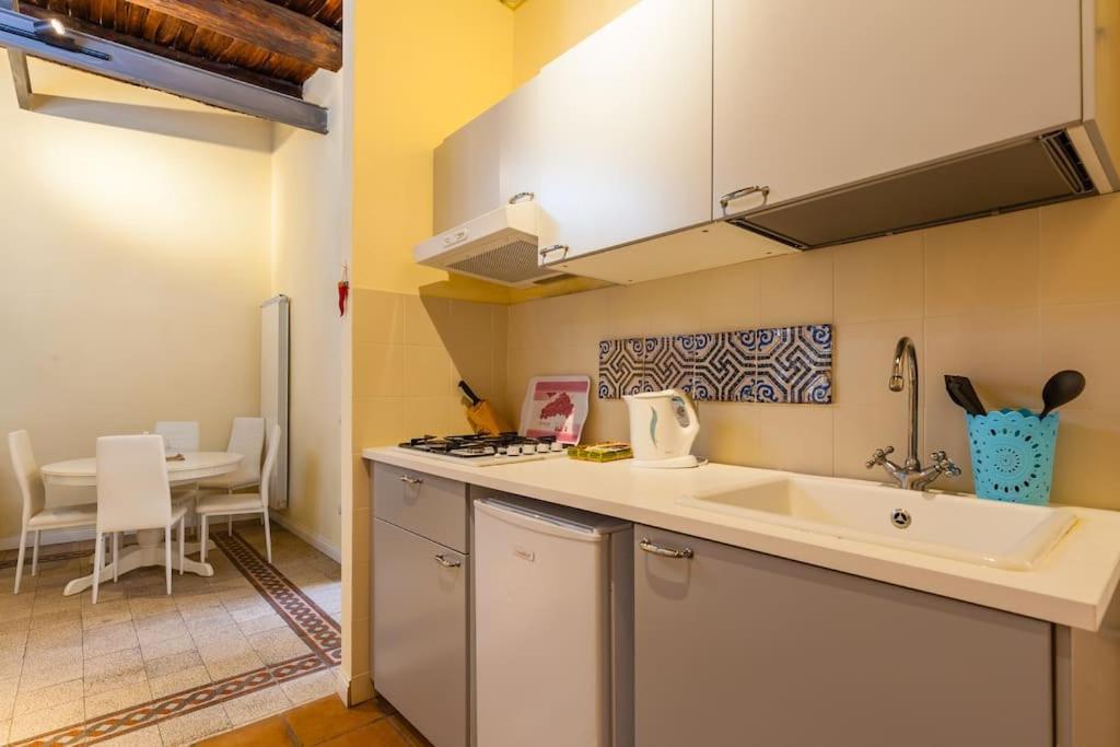 Duomo184 Apartment Naples Luaran gambar